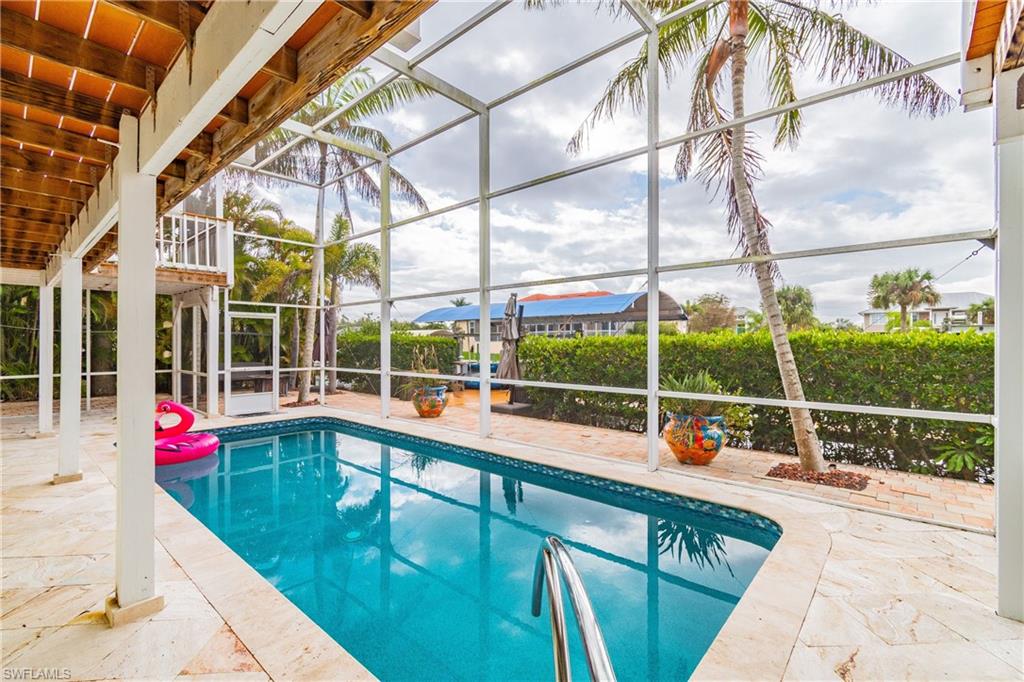 PIRATE HARBOR - Residential