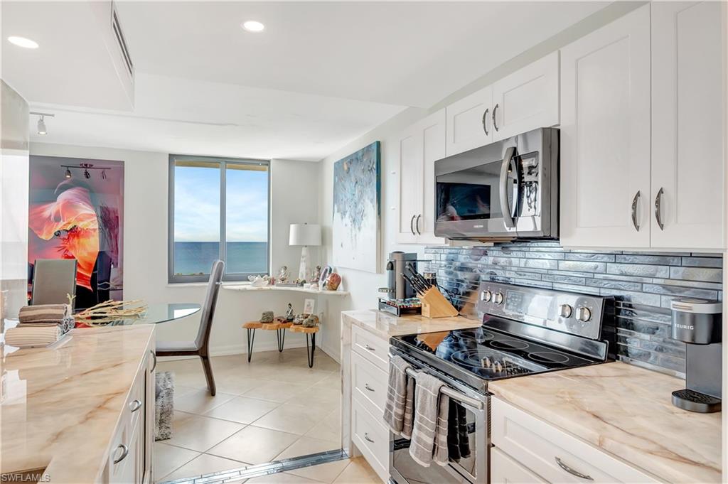 VANDERBILT SURF COLONY - Residential