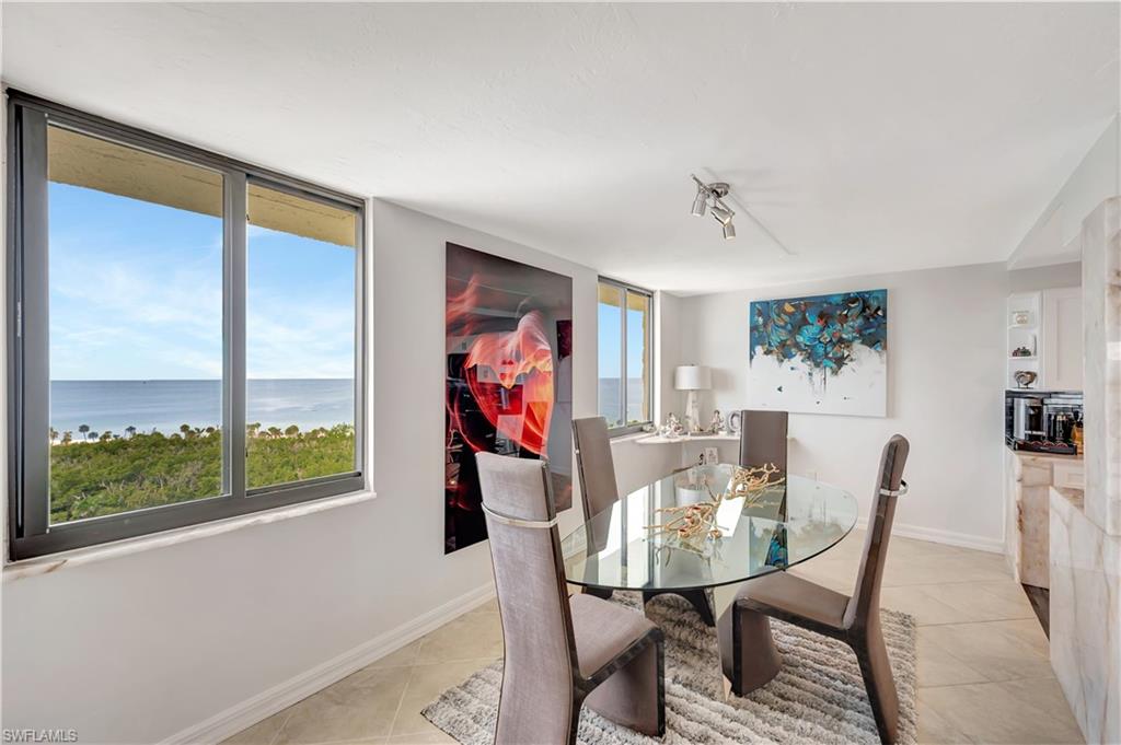 VANDERBILT SURF COLONY - Residential