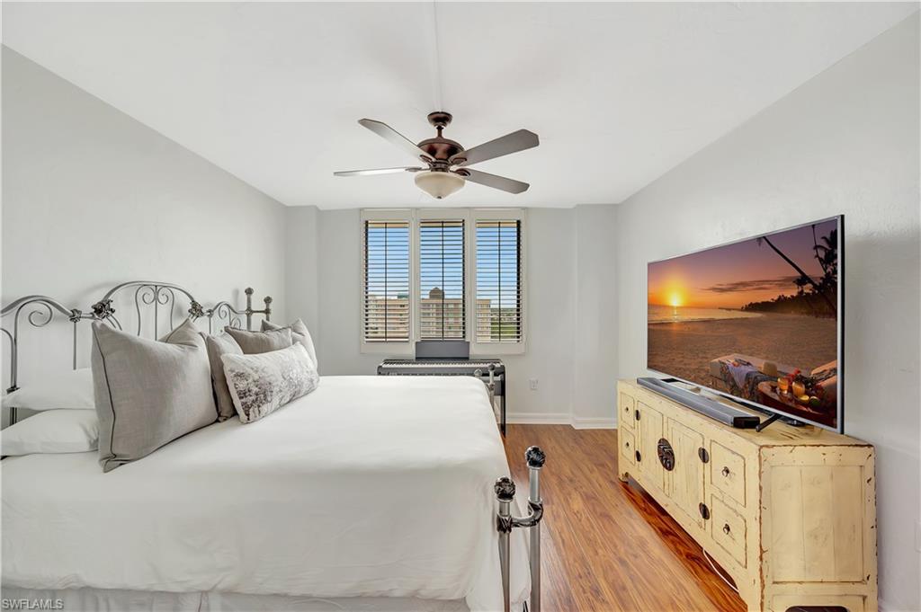 VANDERBILT SURF COLONY - Residential