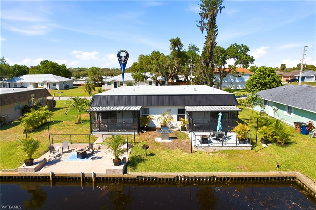 PARADISE SHORES - Residential