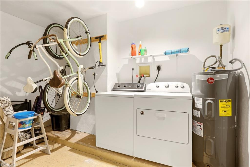 PARADISE SHORES - Residential