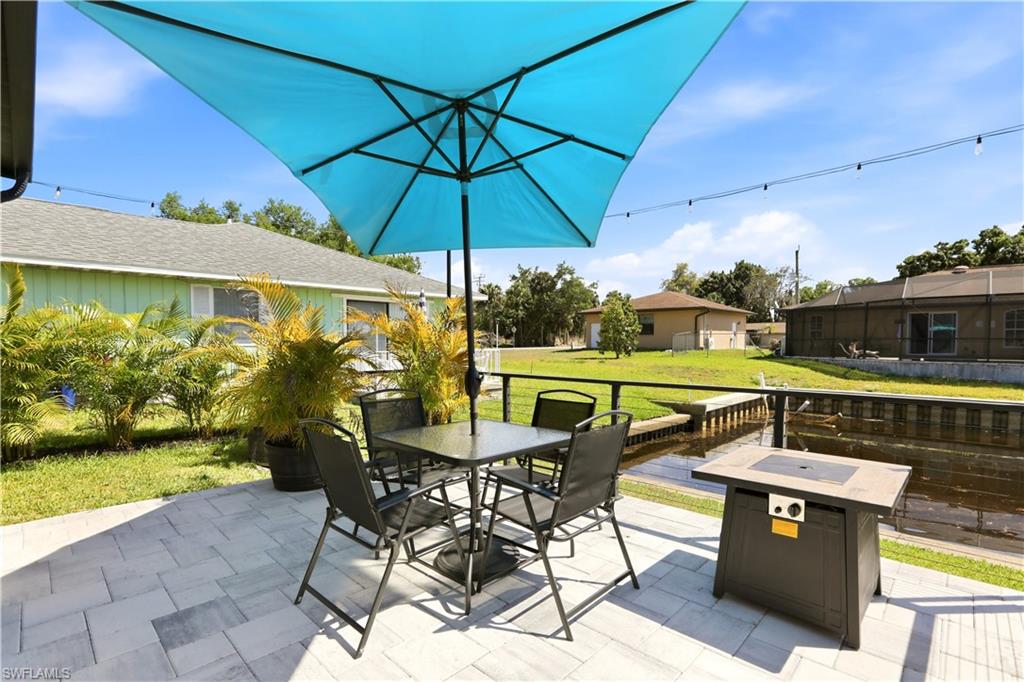 PARADISE SHORES - Residential