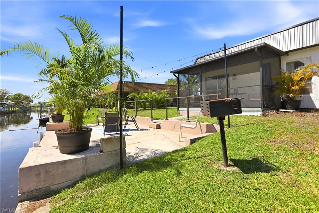 PARADISE SHORES - Residential