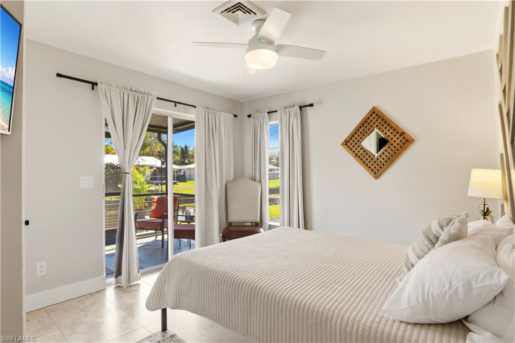 PARADISE SHORES - Residential