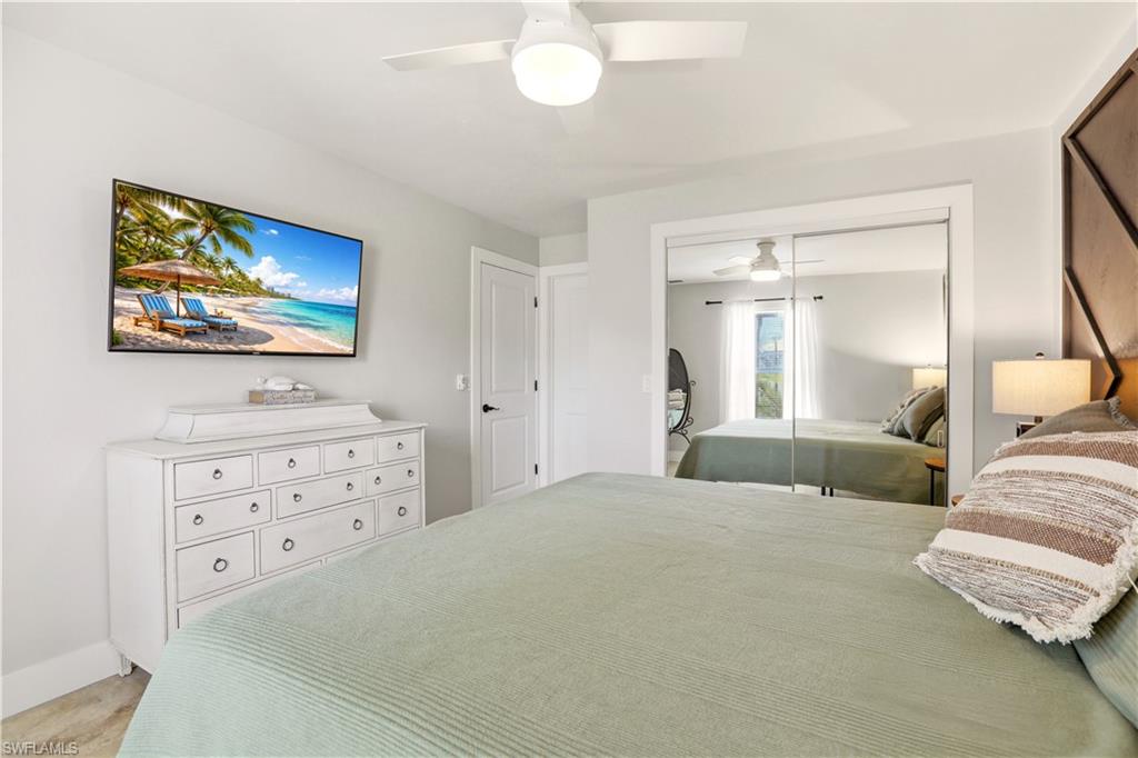 PARADISE SHORES - Residential