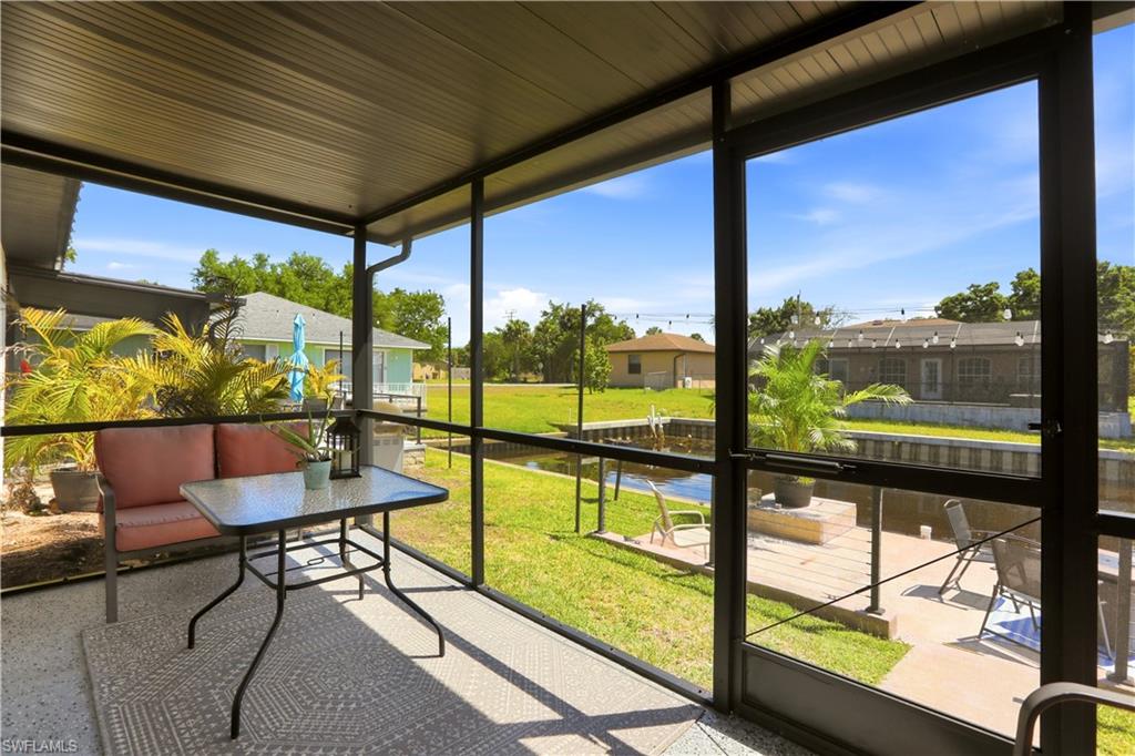 PARADISE SHORES - Residential