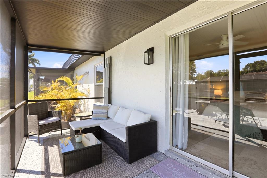 PARADISE SHORES - Residential