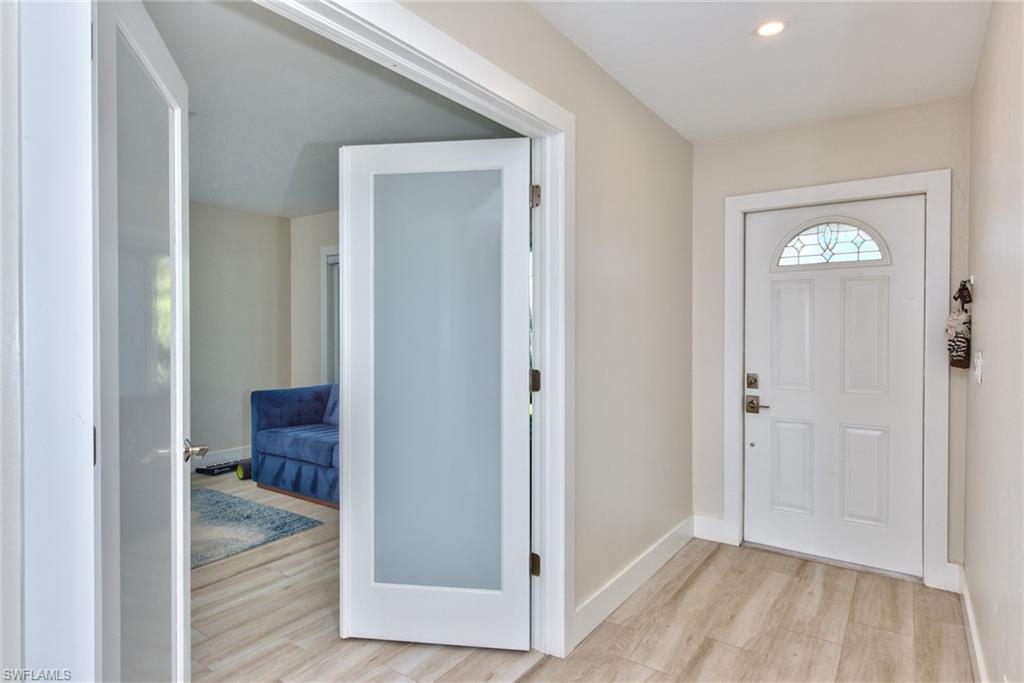 NAPLES PARK - Residential