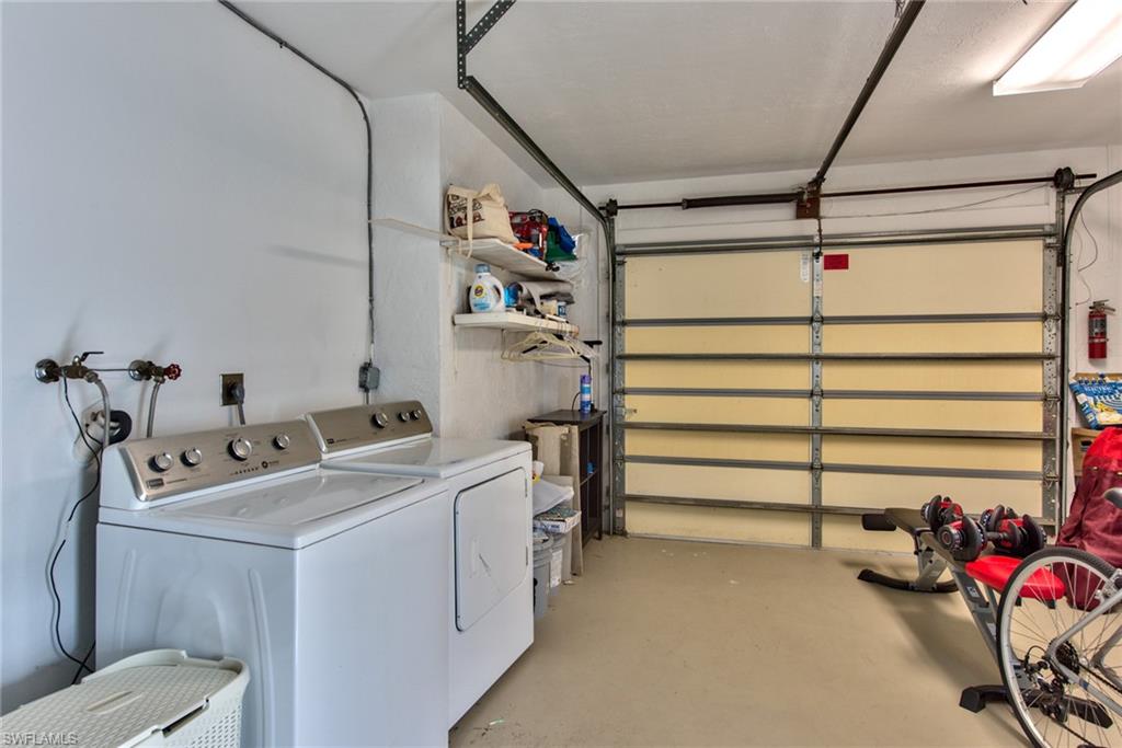 NAPLES PARK - Residential