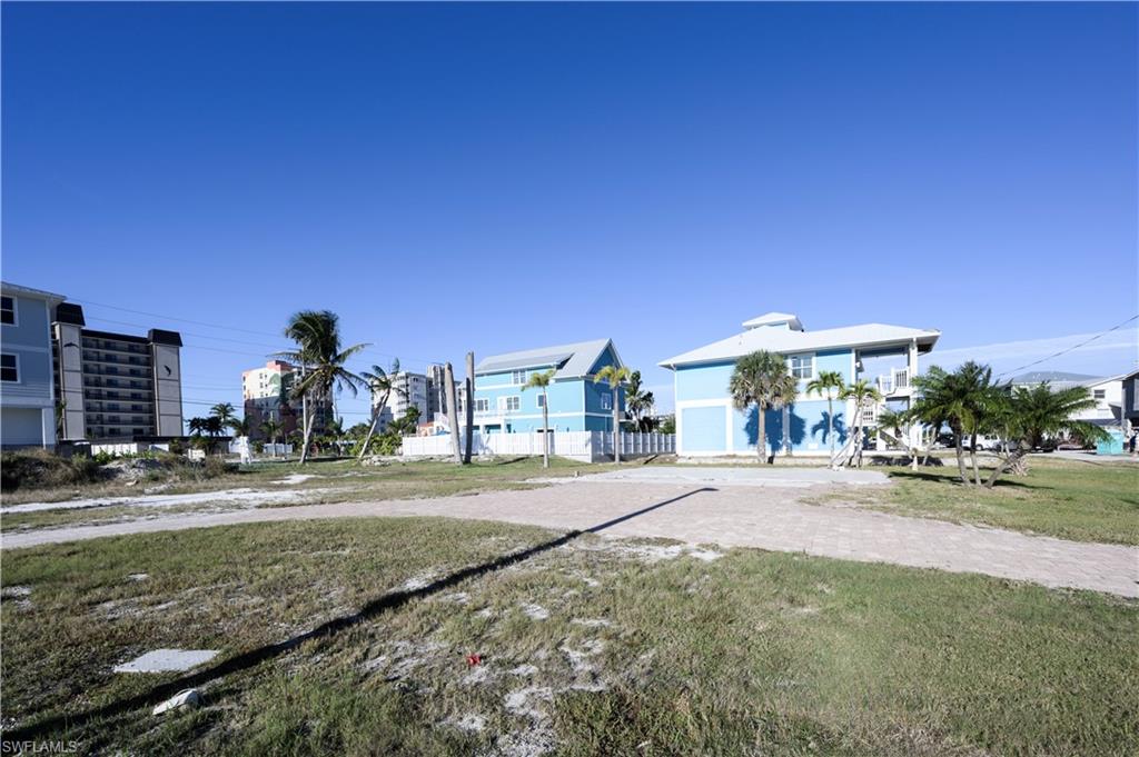 ISLAND SHORES - Land