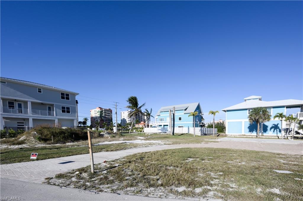 ISLAND SHORES - Land