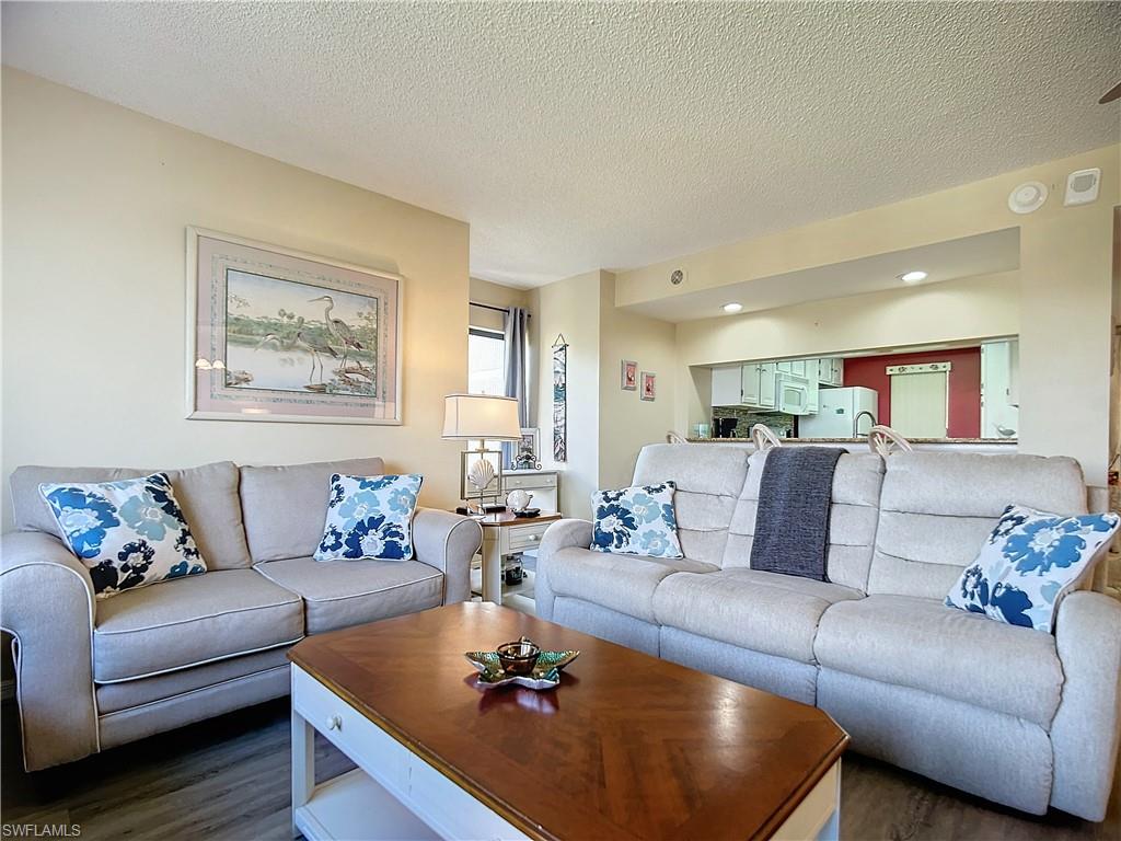 7307 Estero BLVD 3201