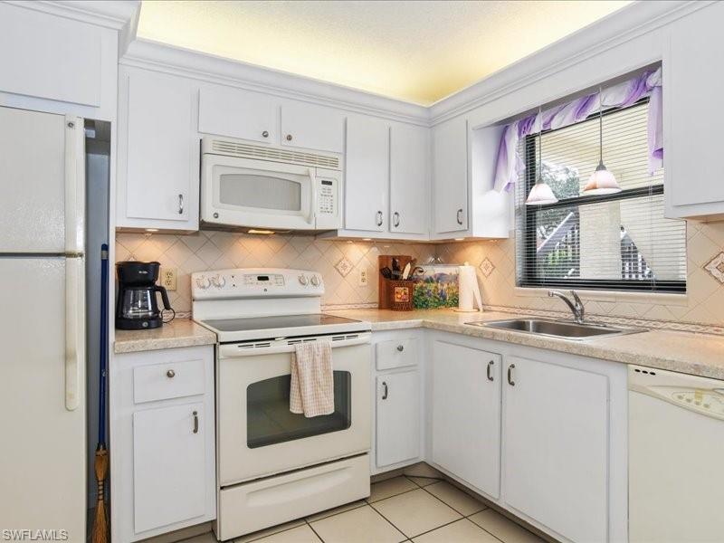 4278 27th CT SW 105