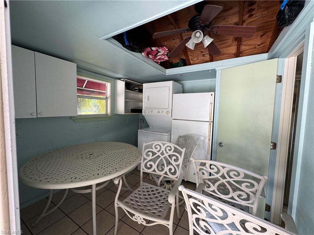 RIVERBEND MOTORCOACH RESORT - Land