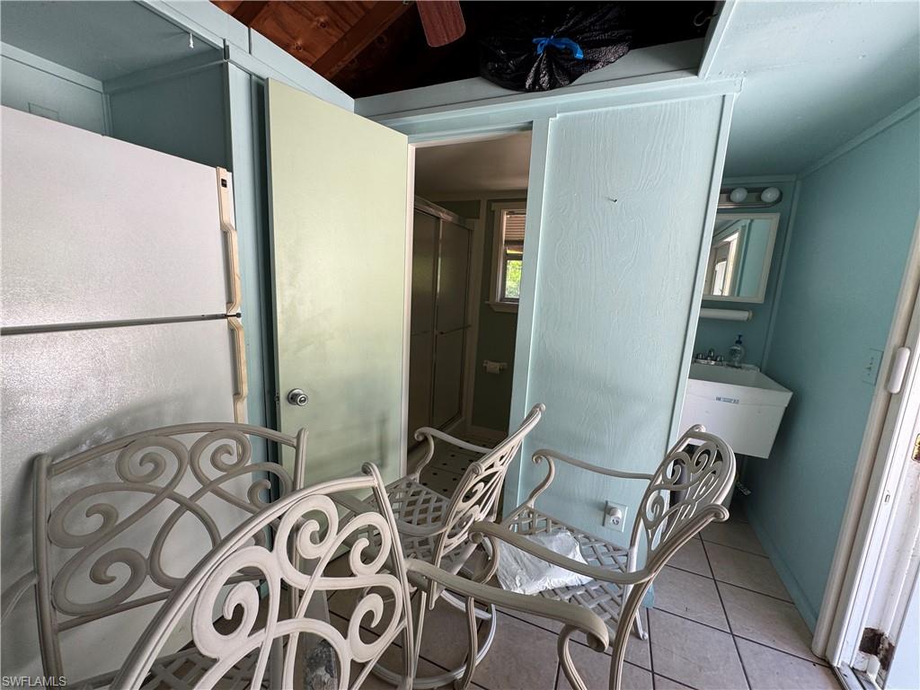 RIVERBEND MOTORCOACH RESORT - Land