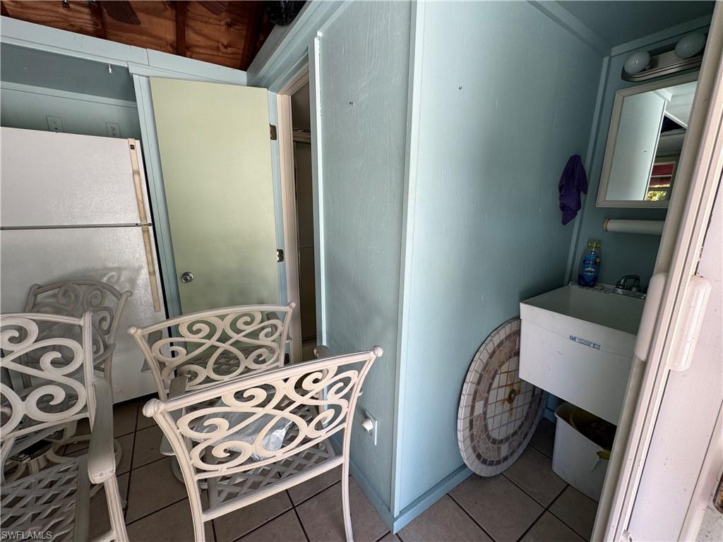 RIVERBEND MOTORCOACH RESORT - Land