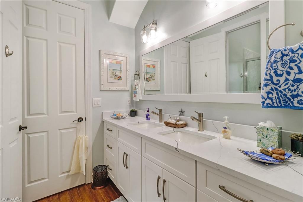 PARK SHORE - Residential