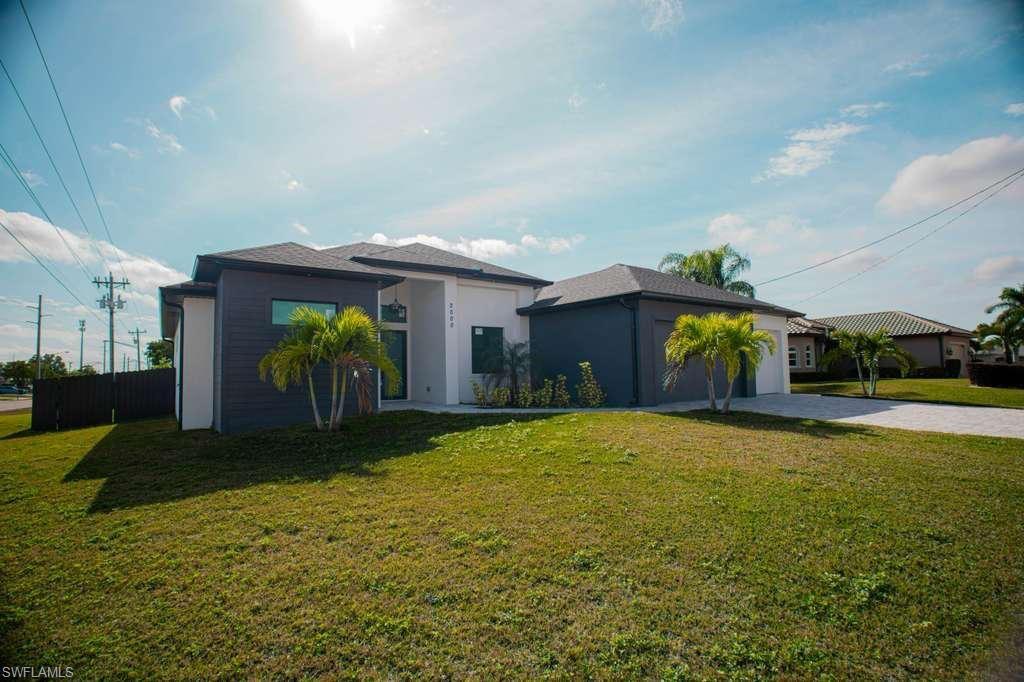 CAPE CORAL - Residential