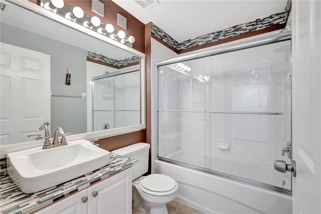 GARDEN LAKES - Residential