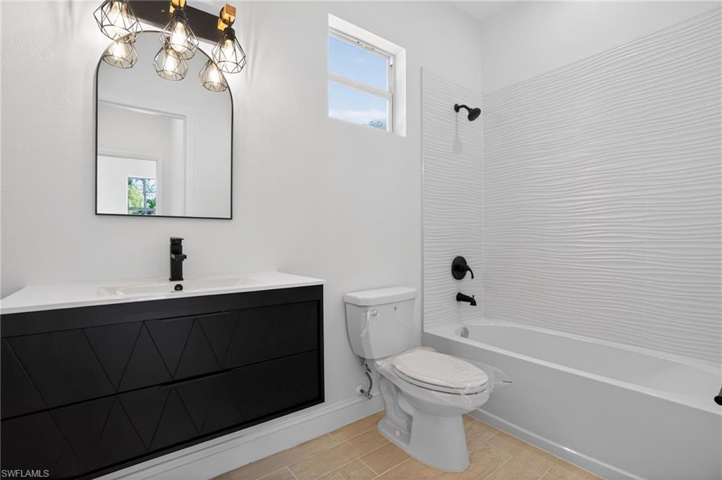 6 FAIRWAY CONDO - Residential