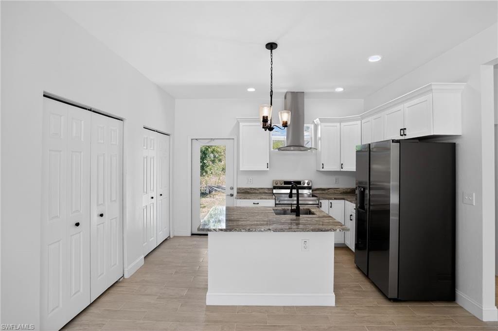 6 FAIRWAY CONDO - Residential