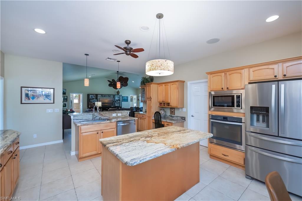 RIVERVIEW ESTATES - Residential