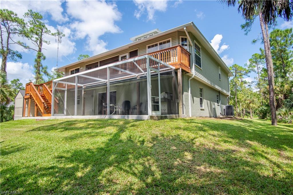 SHADY HOLLOW - Residential