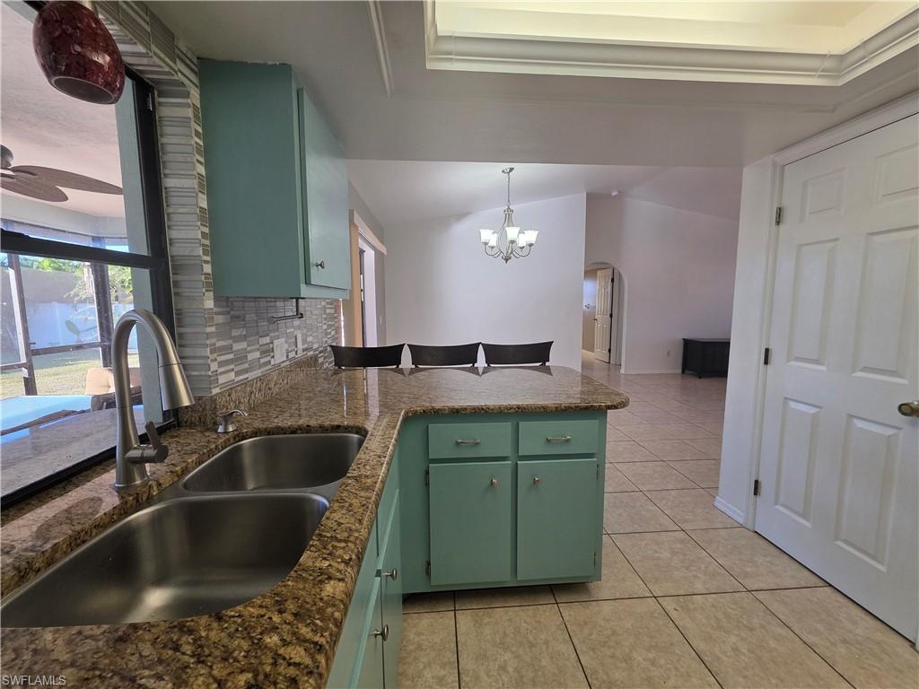 CAPE CORAL - Residential Lease