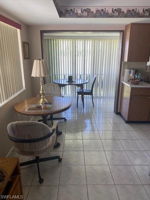 FAIRWAYS CONDO - Residential