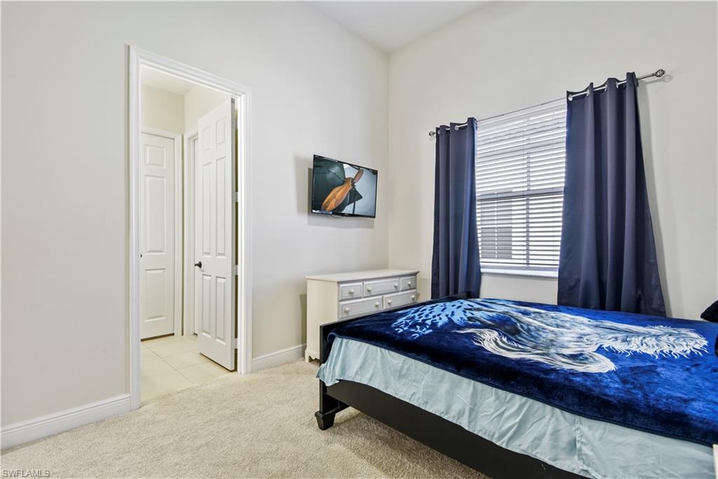 MAPLE RIDGE - Residential