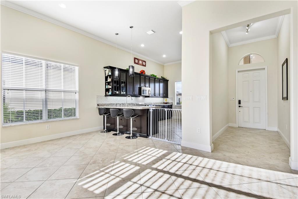 MAPLE RIDGE - Residential