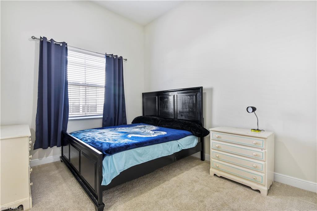 MAPLE RIDGE - Residential