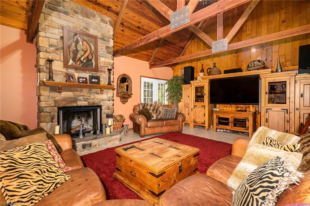 HIGHLAND PINES ESTATES - Residential