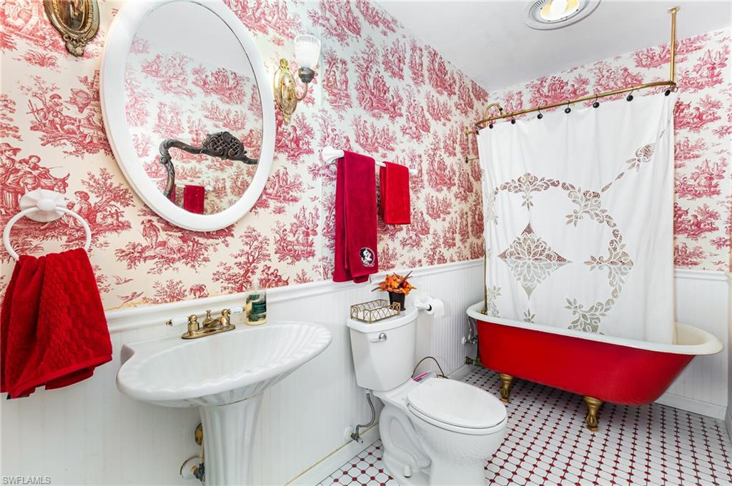 HIGHLAND PINES ESTATES - Residential