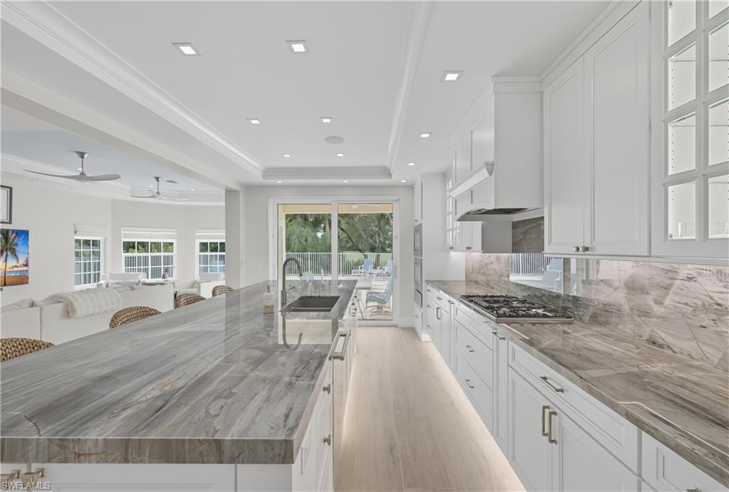 CARLTON PLACE - Residential Lease