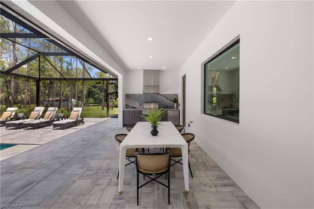 COLLIER WOODS - Residential