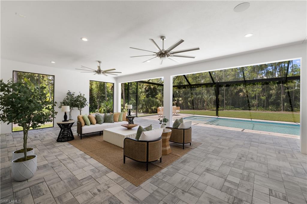 COLLIER WOODS - Residential