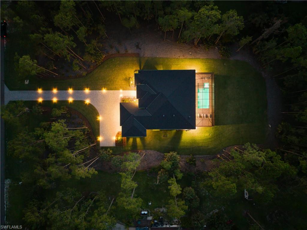 COLLIER WOODS - Residential