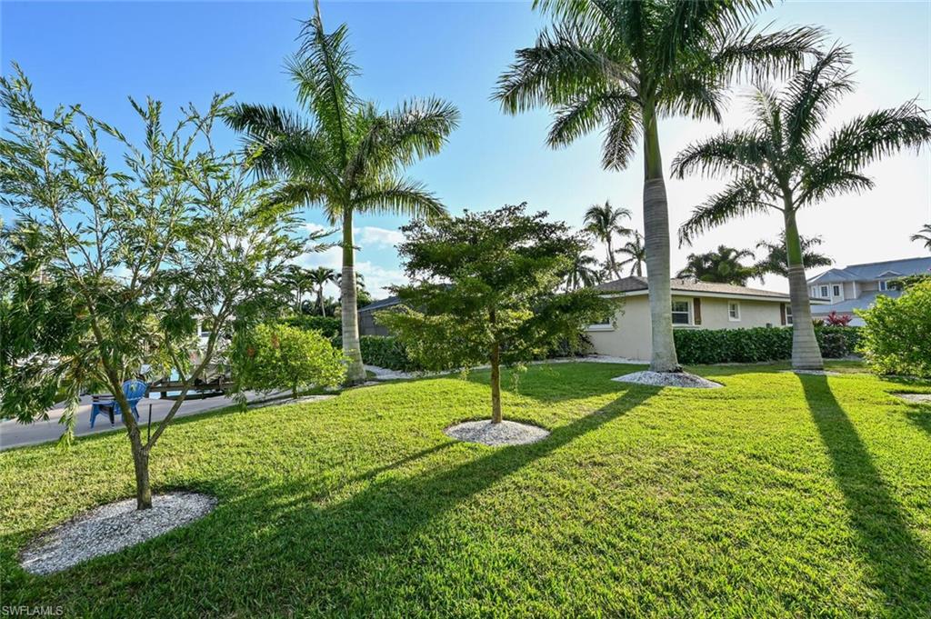 ROYAL HARBOR - Residential