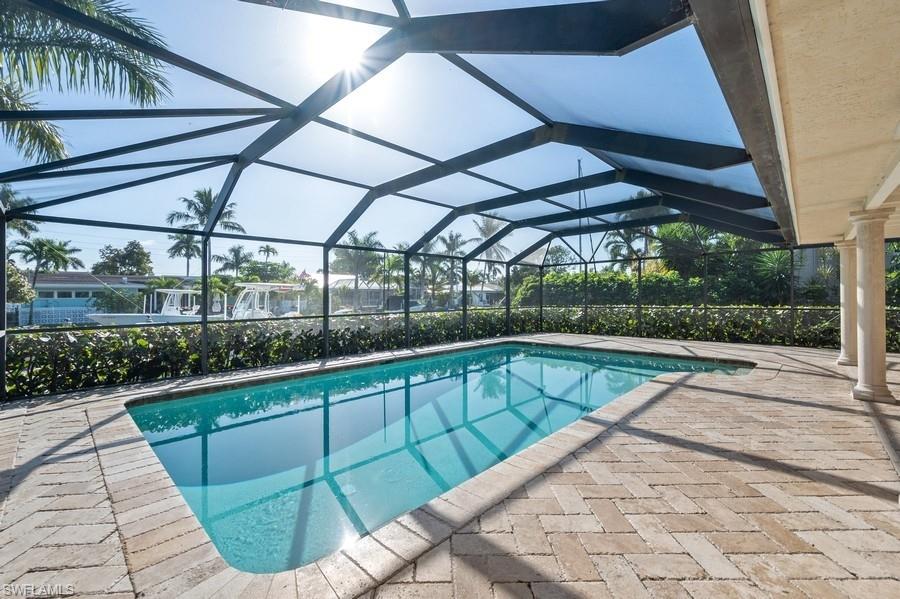 ROYAL HARBOR - Residential