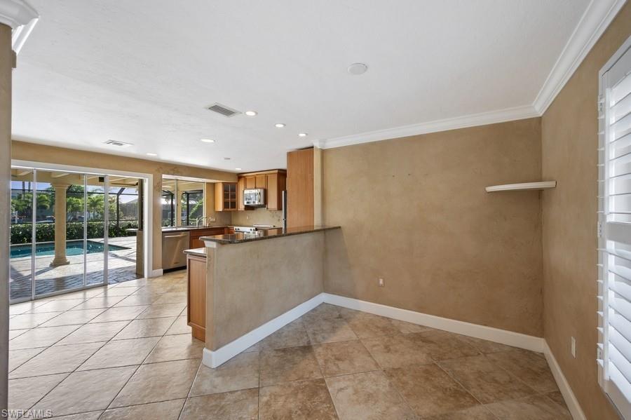 ROYAL HARBOR - Residential