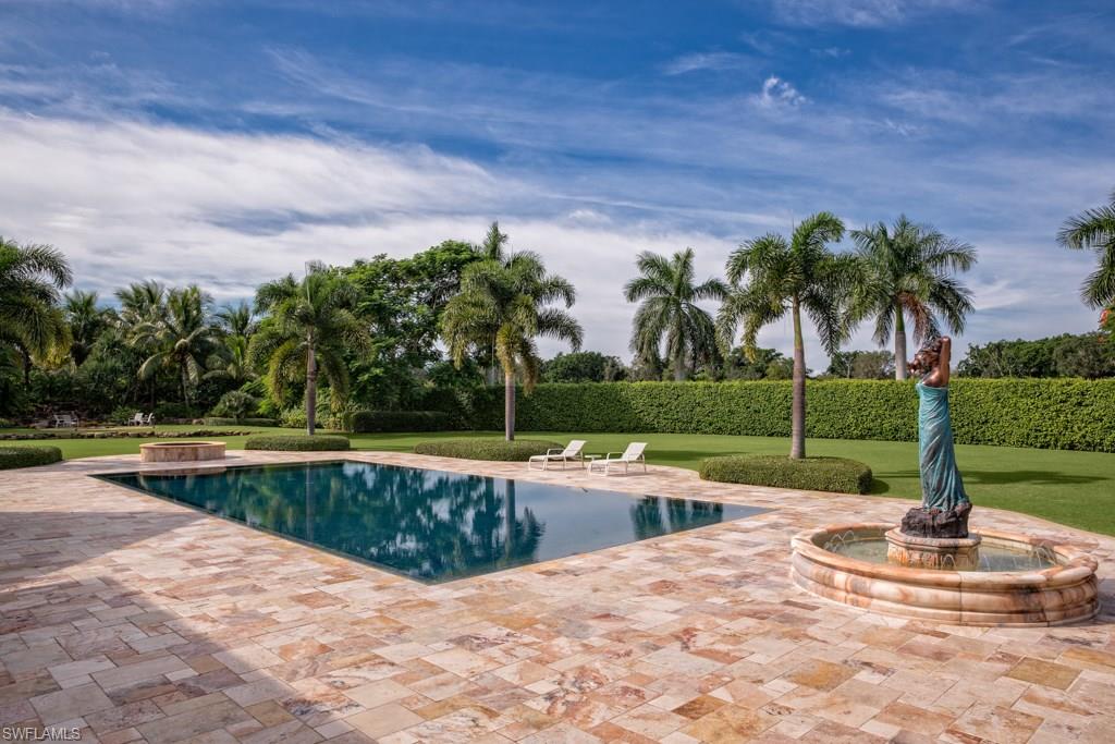 ESTATES AT BAY COLONY GOLF CLUB - Residential
