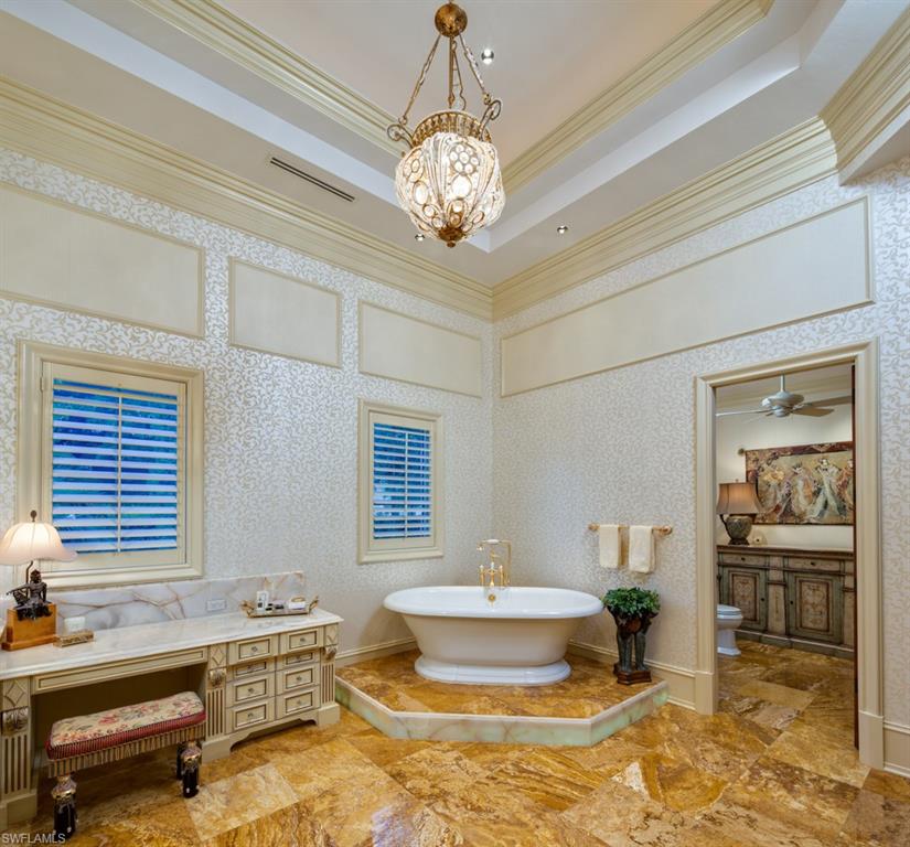 ESTATES AT BAY COLONY GOLF CLUB - Residential