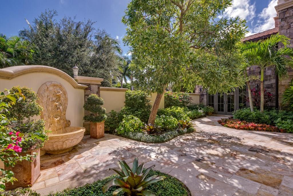 ESTATES AT BAY COLONY GOLF CLUB - Residential