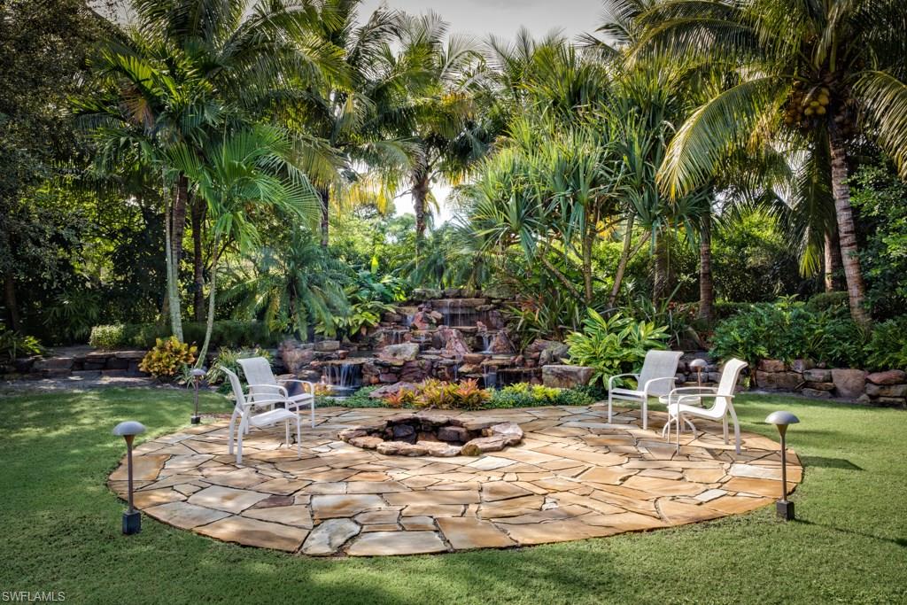 ESTATES AT BAY COLONY GOLF CLUB - Residential