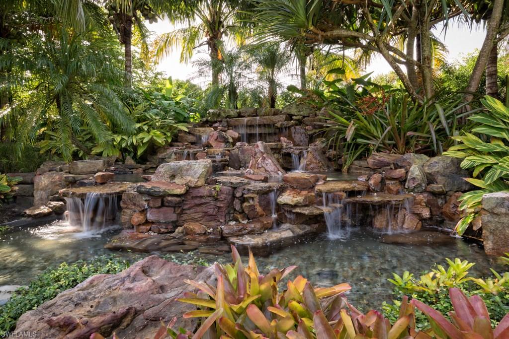 ESTATES AT BAY COLONY GOLF CLUB - Residential