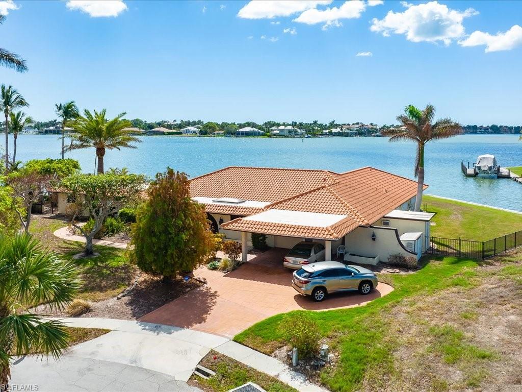 ESTATES - Residential