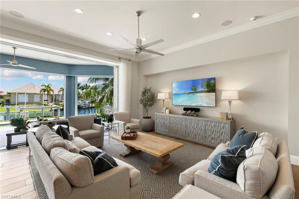 MARCO ISLAND - Residential