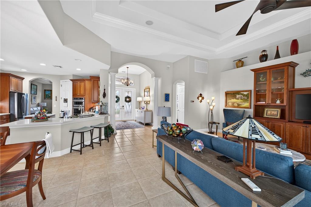 BELLE LAGO - Residential